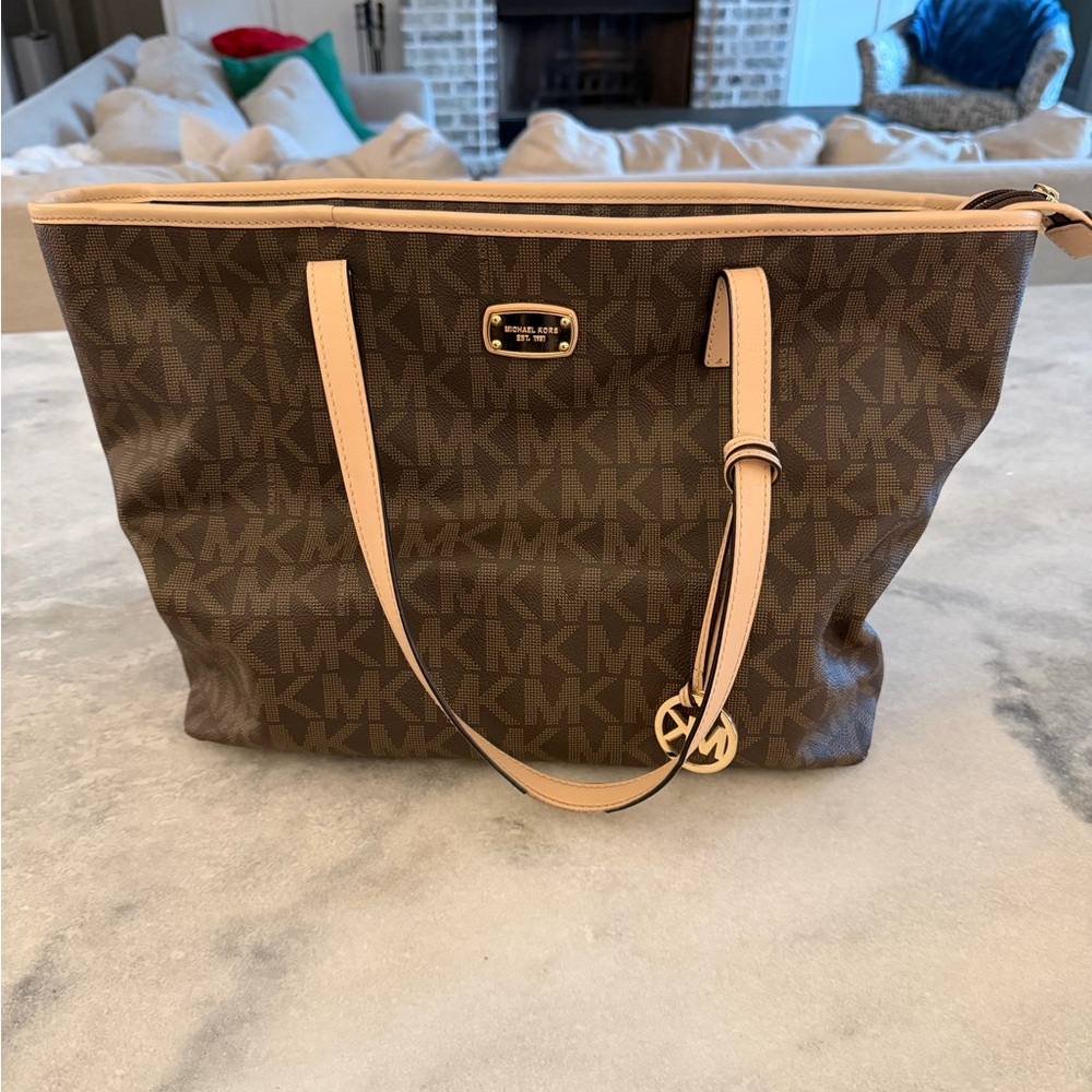 Michael Kors Signature Brown and Cream Tote